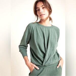 Sundry Twist Front Crew Neck Shirt Moss Green size medium